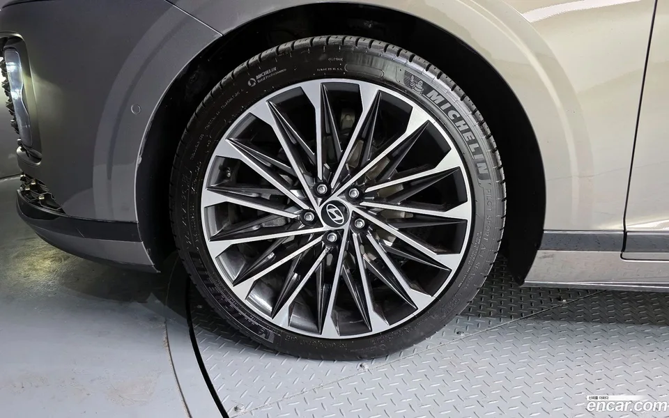 Hyundai Grandeur Hybrid 2023 — миниатюра 2