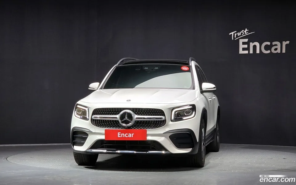 Mercedes-Benz GLB-Class GLB250 4MATIC 2022 — миниатюра 3