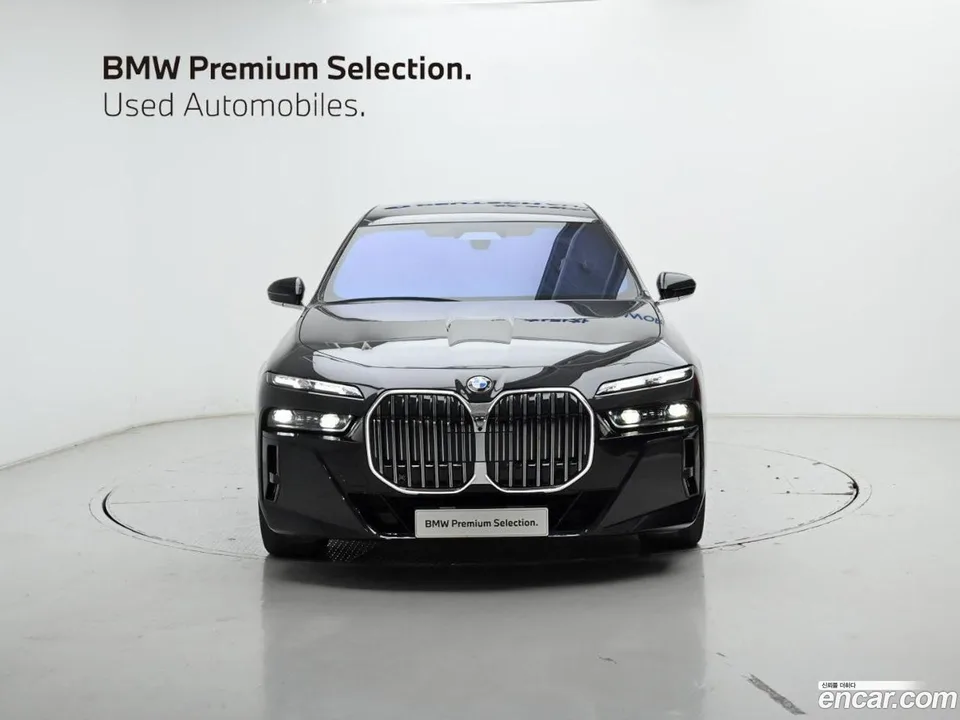 BMW 7 Series 740d xDrive M 2025 — миниатюра 3