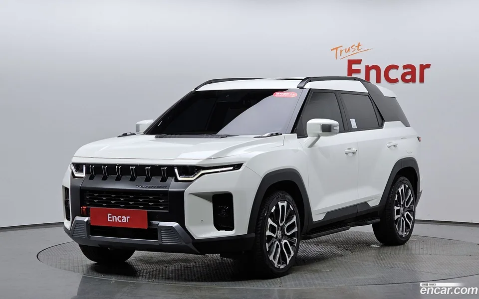 KG Mobility Torres 1.5 2WD 2023 — фото 1, купить с доставкой в Москву