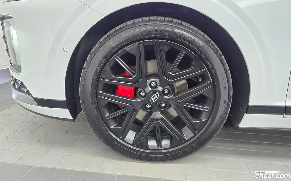 Hyundai Grandeur 2.5 2WD 2023 — миниатюра 2