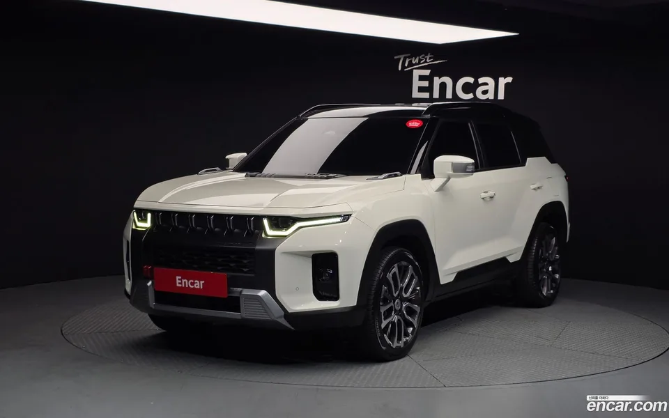 KG Mobility Torres 1.5 2WD 2023 — фото 1, купить с доставкой в Москву