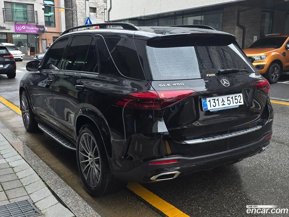 Mercedes-Benz GLE-Class GLE450 4MATIC AMG Line 2025 — миниатюра 2