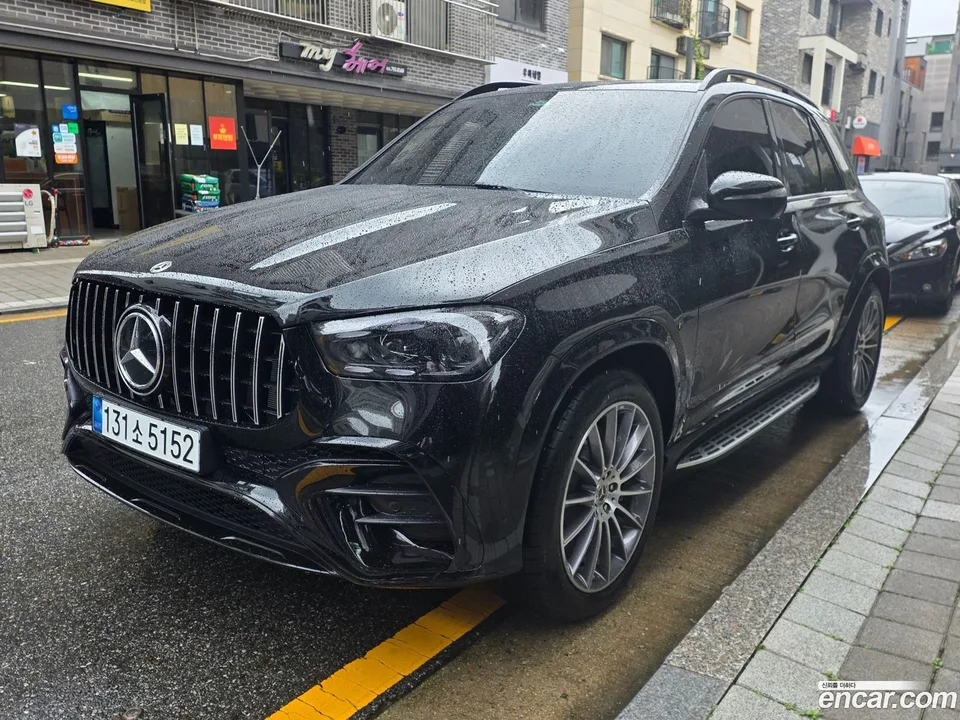 Mercedes-Benz GLE-Class GLE450 4MATIC AMG Line 2025 — миниатюра 3