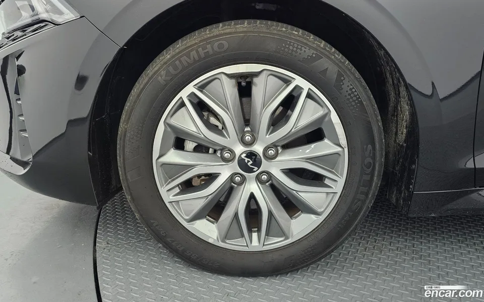 Kia K5 Hybrid 2023 — миниатюра 2