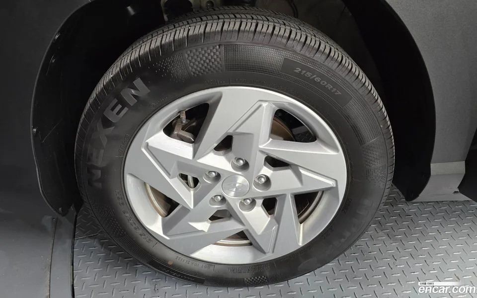 Hyundai Kona 1.6 2WD 2024 — миниатюра 2