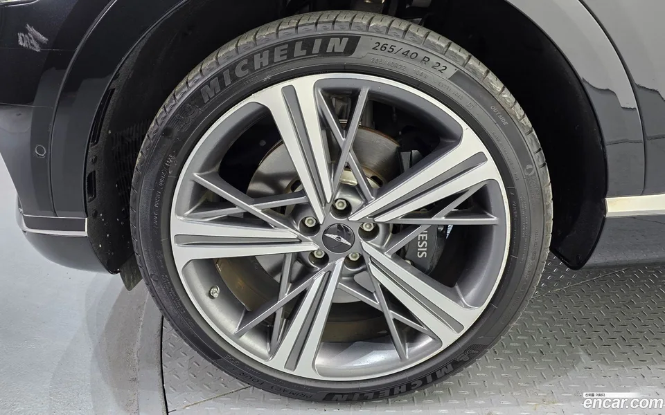 Genesis GV80 Coupe 2.5T AWD 2024 — миниатюра 2