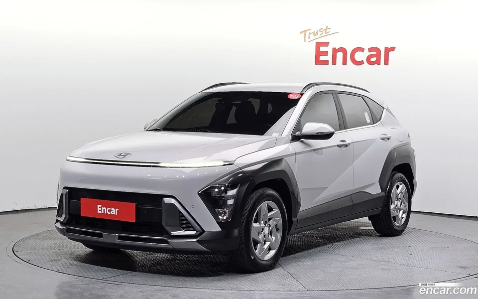 Hyundai Kona 1.6 2WD 2023 — фото 1, купить с доставкой в Москву