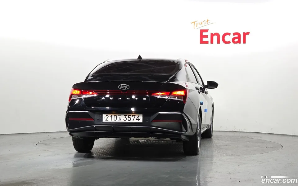 Hyundai Avante CN7 1.6 2025 — миниатюра 4