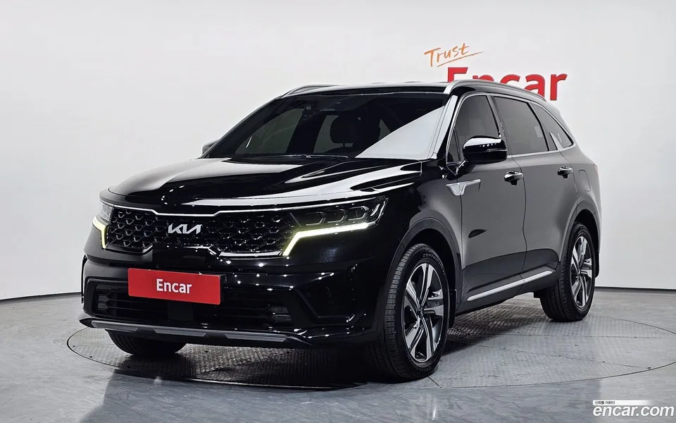 Kia Sorento HEV 1.6 4WD 2022 — фото 1, купить с доставкой в Москву