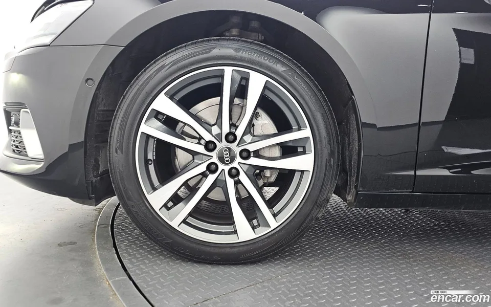 Audi A6 40 TDI 2023 — миниатюра 5