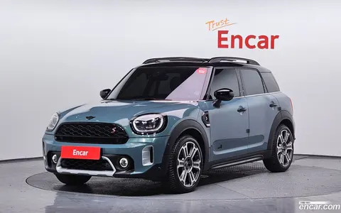 MINI Cooper S Countryman 2022 buy in Moscow