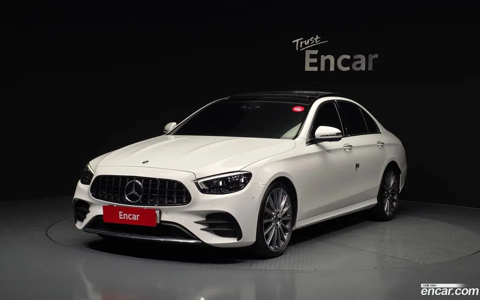 Mercedes-Benz E-Class E350 4MATIC AMG Line 2022 — фото 1, купить с доставкой в Москву