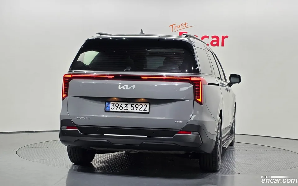 Kia Carnival HEV 9 2024 — миниатюра 4