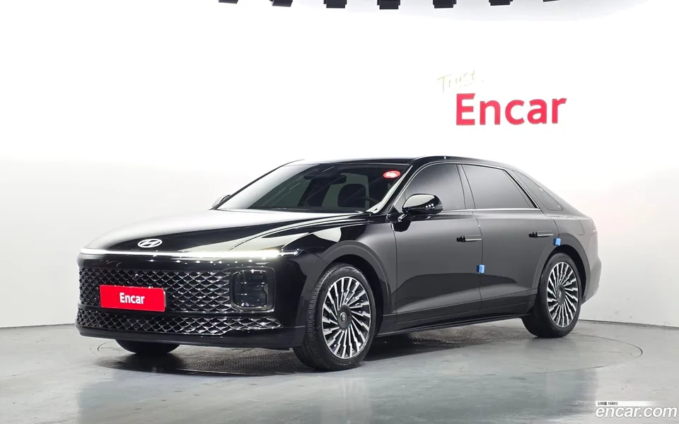 Hyundai Grandeur Hybrid 2025 — фото 1, купить с доставкой в Москву