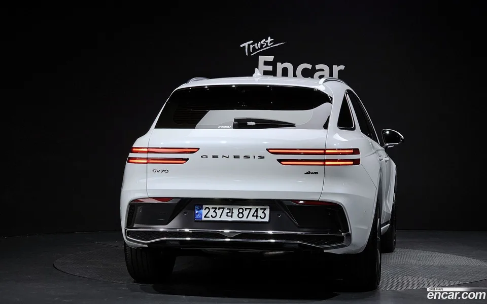 Genesis GV70 2.5T AWD 2025 — миниатюра 4