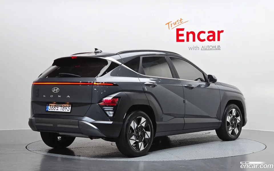 Hyundai Kona Hybrid 2023 — миниатюра 2