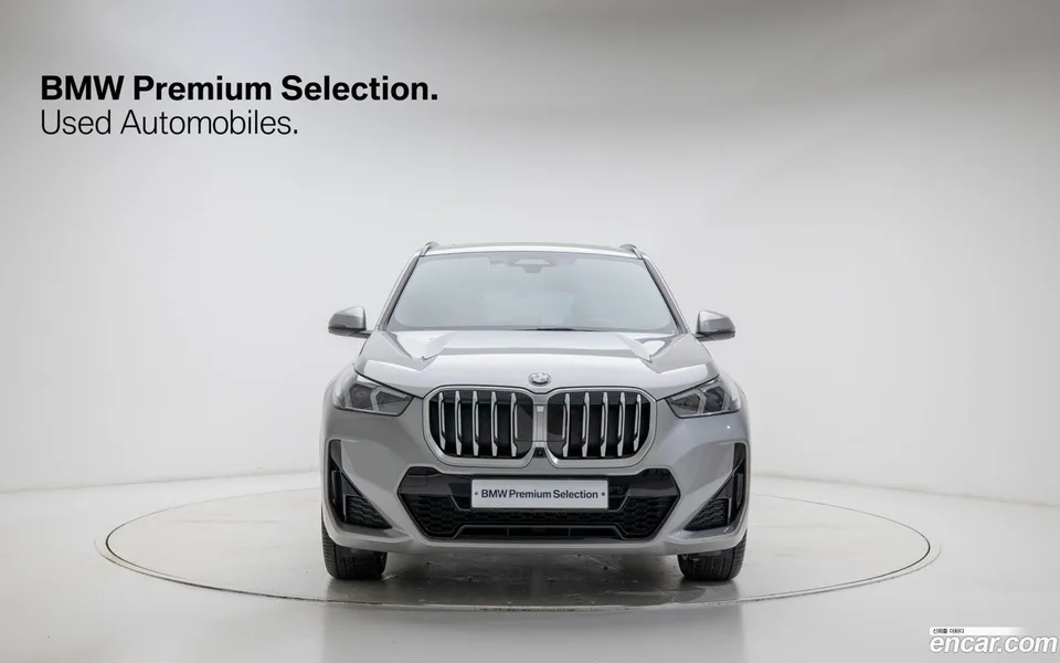 BMW X1 xDrive 20i M 2025 — миниатюра 3
