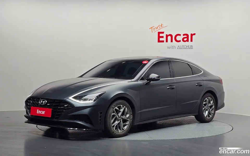 Hyundai Sonata 1.6 2022 — фото 1, купить с доставкой в Москву