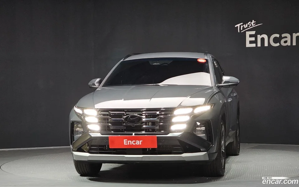 Hyundai Tucson NX4 1.6 4WD 2025 — миниатюра 3
