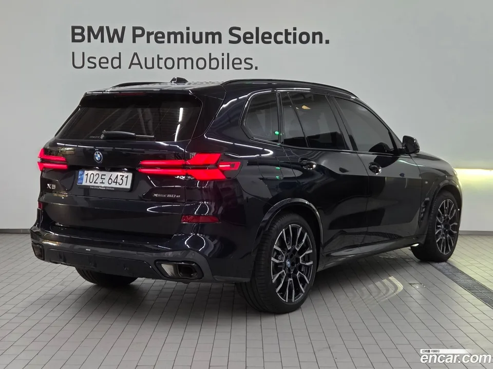 BMW X5 xDrive 50e M 2024 — миниатюра 4