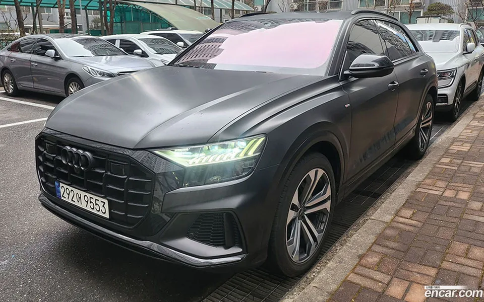 Audi Q8 (4M) 55 TFSI 2023 — фото 1, купить с доставкой в Москву