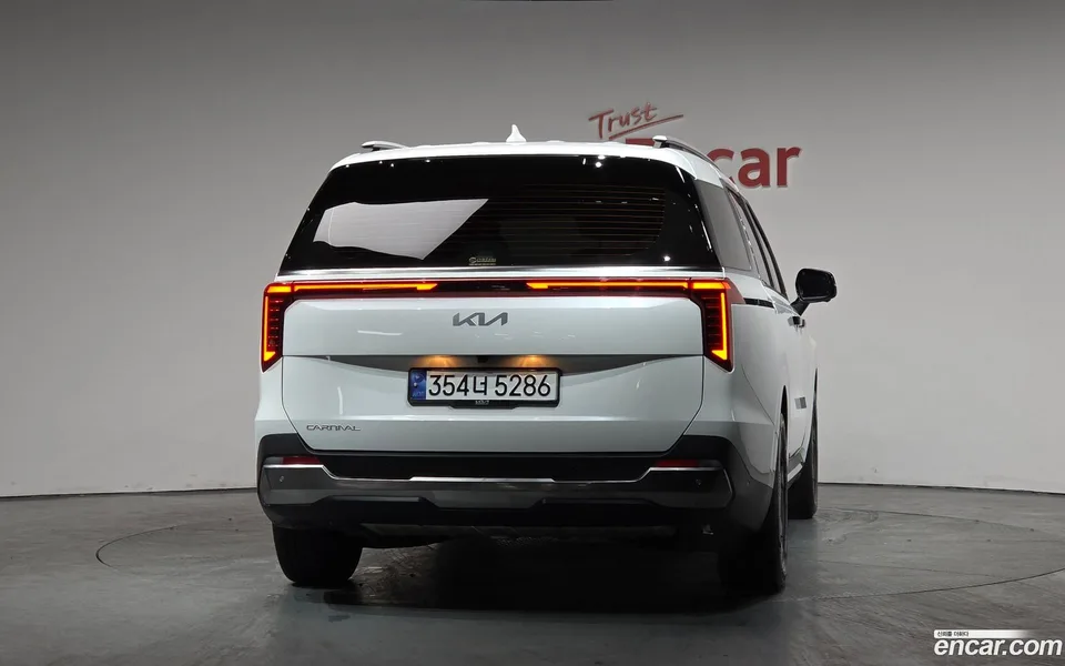 Kia Carnival 7 2025 — миниатюра 4