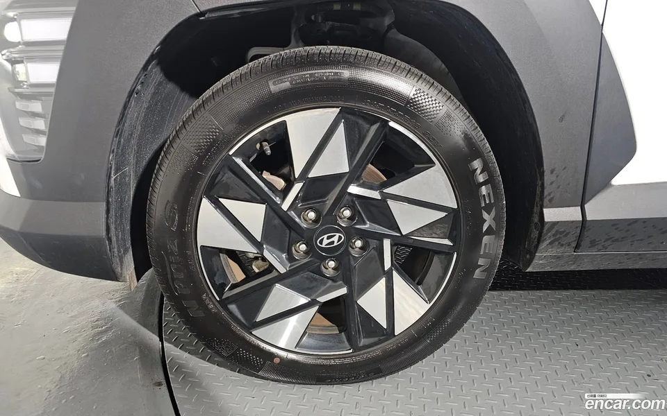 Hyundai Kona 1.6 2WD 2024 — миниатюра 2