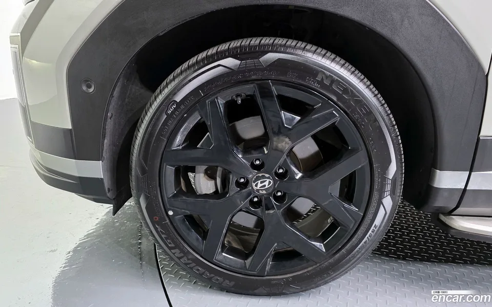 Hyundai SantaFe 2.5T 4WD 2023 — миниатюра 2