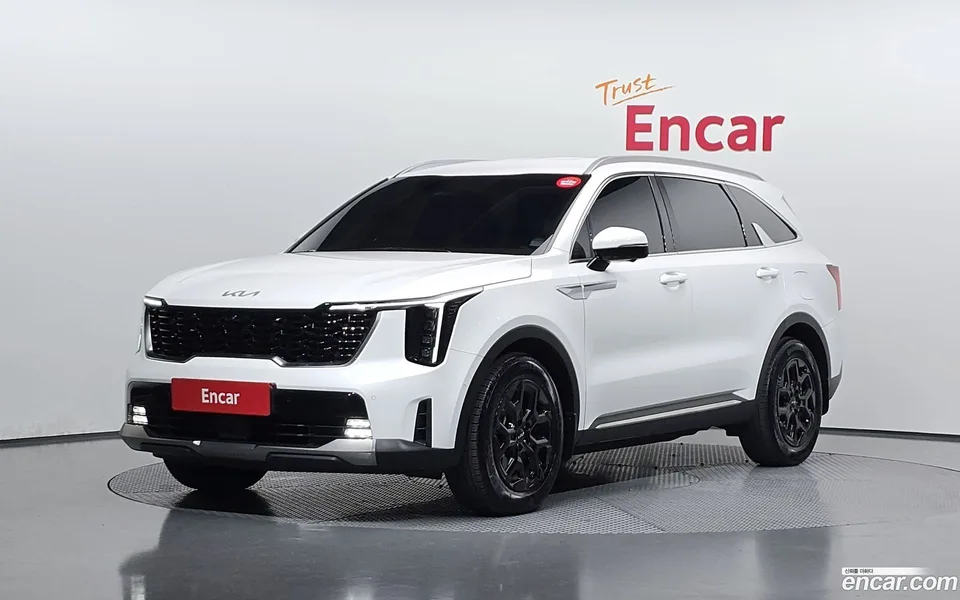 Kia Sorento HEV 1.6 2WD 2023 — фото 1, купить с доставкой в Москву