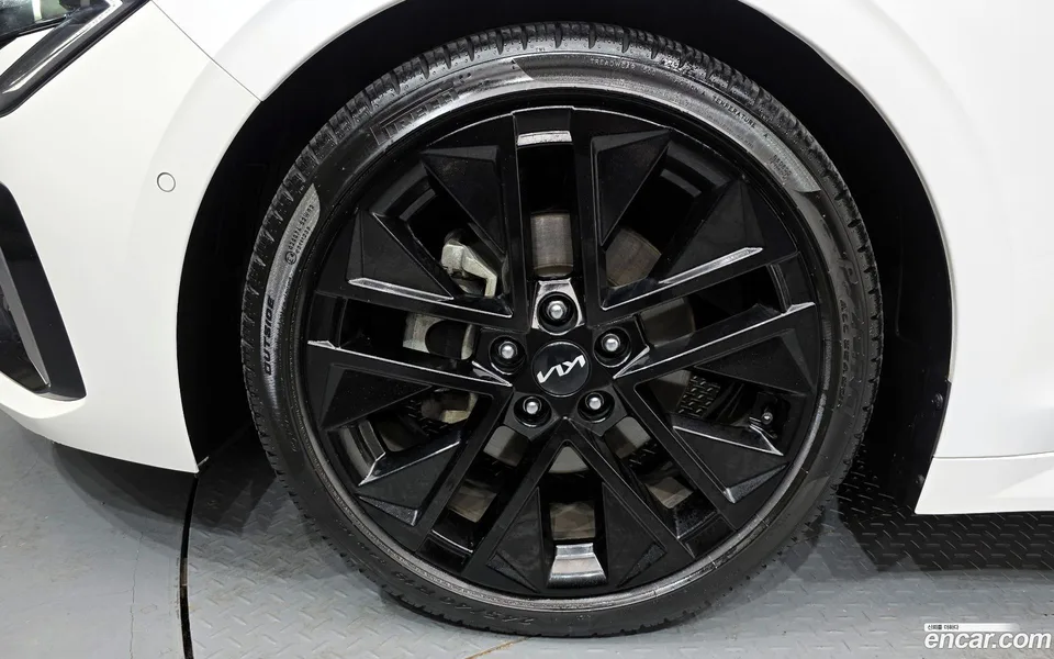 Kia K5 1.6 2024 — миниатюра 2