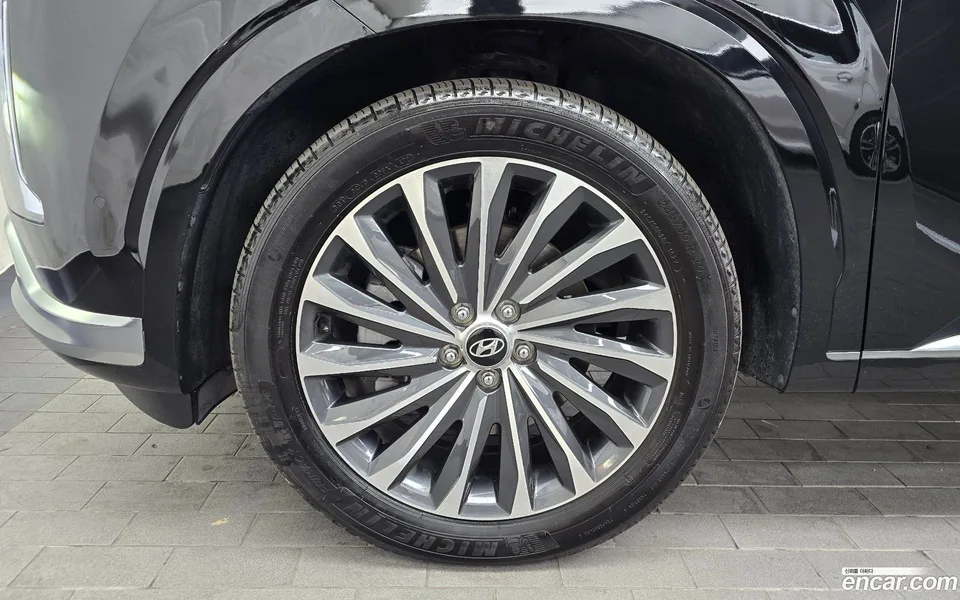 Hyundai Palisade 3.8 2WD 2023 — миниатюра 5