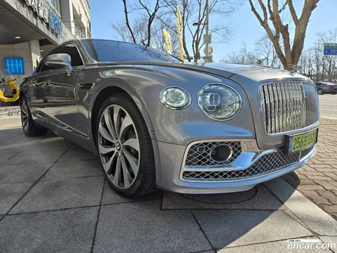 Bentley Flying Spur 2022 купить в Москве