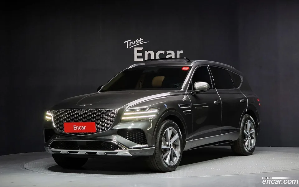 Genesis GV80 3.5T 2WD 2023 — фото 1, купить с доставкой в Москву