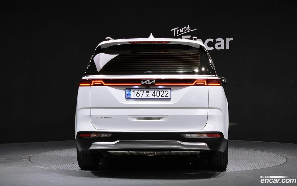 Kia Carnival 9 2022 — миниатюра 4