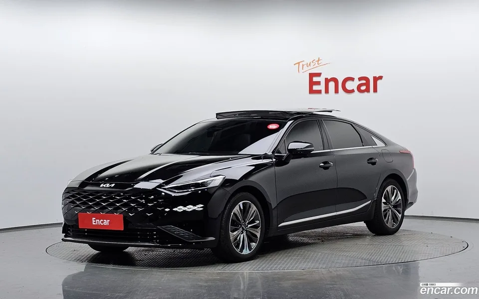 Kia K8 Hybrid 2022 — фото 1, купить с доставкой в Москву