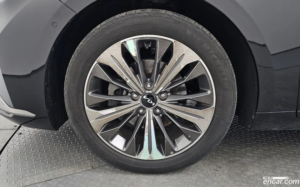 Kia K8 Hybrid 2022 — миниатюра 5