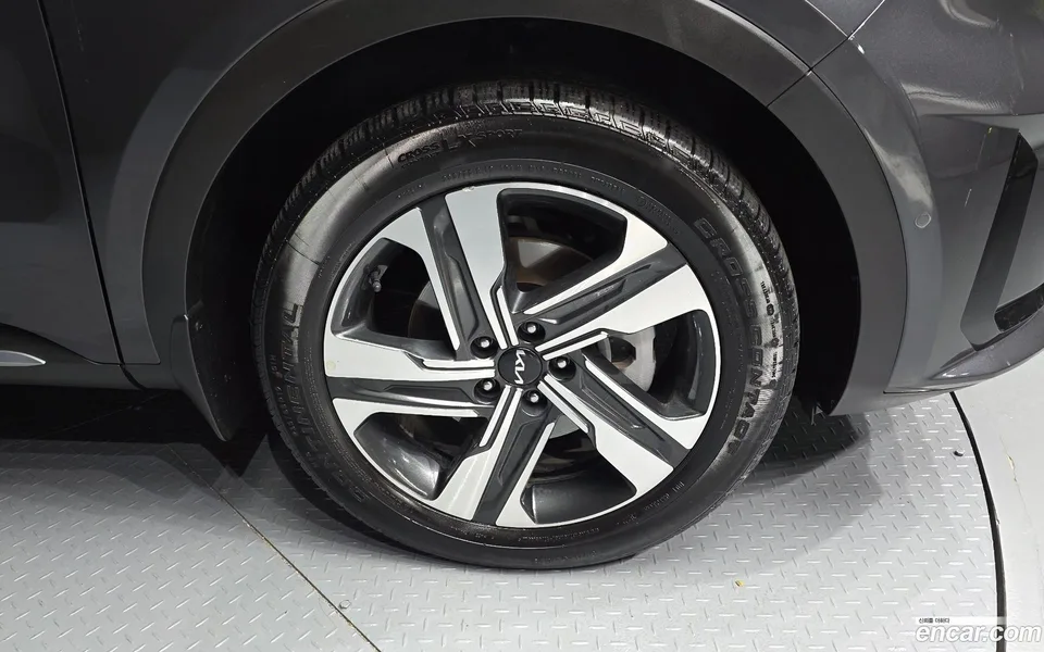 Kia Sorento HEV 1.6 2WD 2023 — миниатюра 2