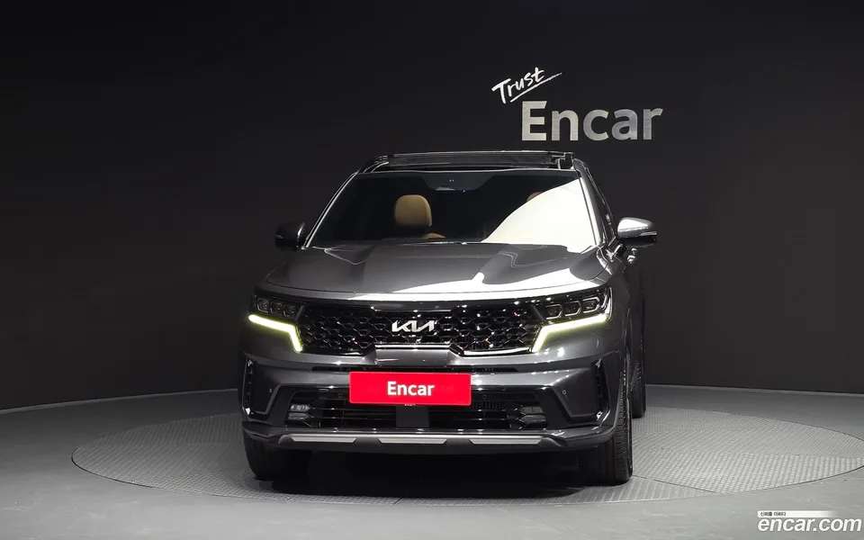 Kia Sorento HEV 1.6 2WD 2023 — миниатюра 3