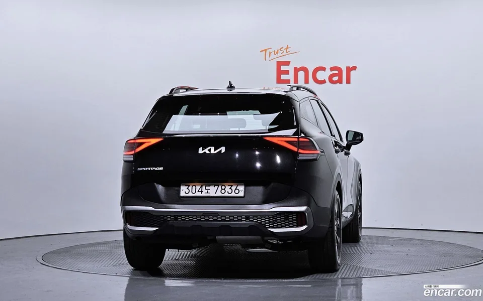 Kia Sportage 2.0 2WD 2023 — thumbnail 4