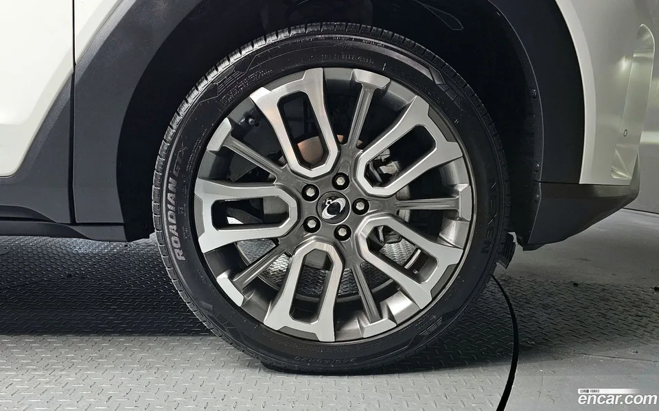 KG Mobility Torres 1.5 2WD 2023 — миниатюра 5