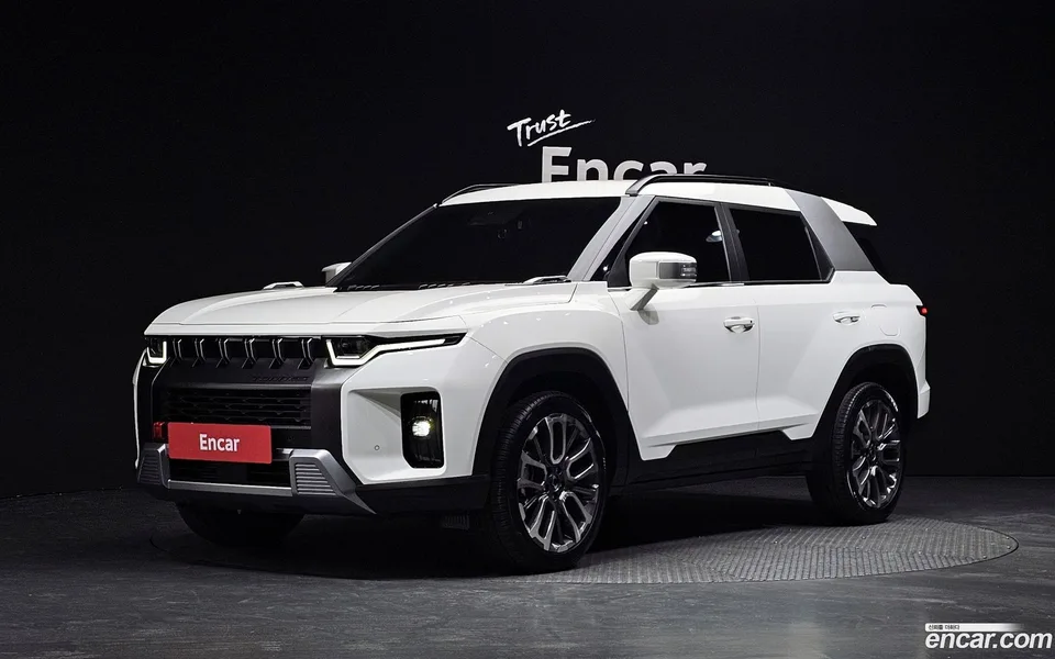 KG Mobility Torres 1.5 2WD 2023 — фото 1, купить с доставкой в Москву