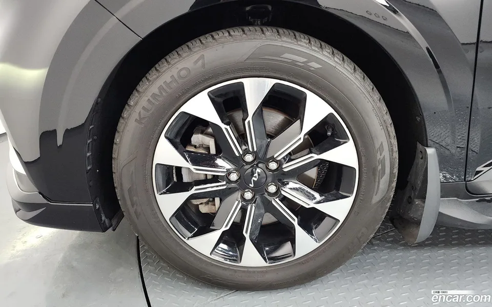 Kia Carnival 7 2022 — миниатюра 2