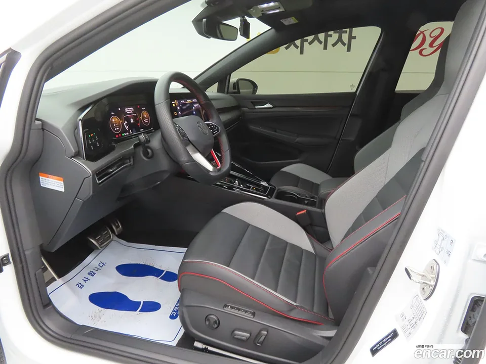 Volkswagen Golf 2.0 GTI 2024 — миниатюра 5