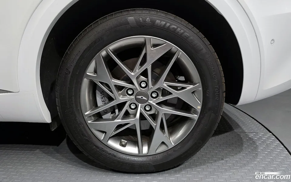 Genesis GV70 2.5T AWD 2023 — миниатюра 2