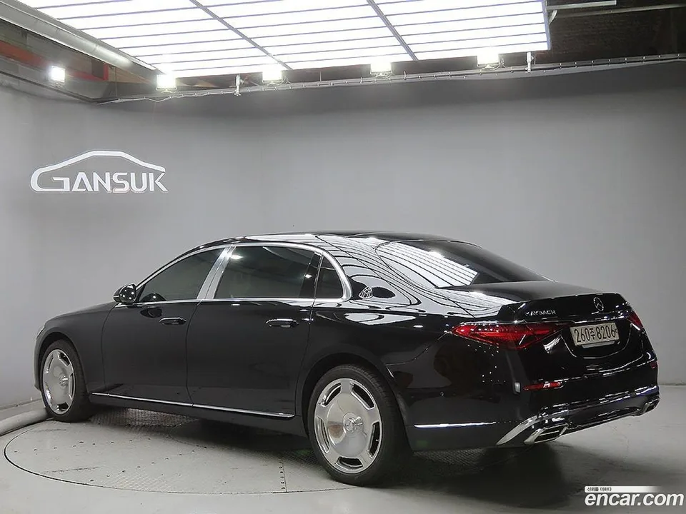Mercedes-Benz S-Class S580 4MATIC 2023 — thumbnail 3