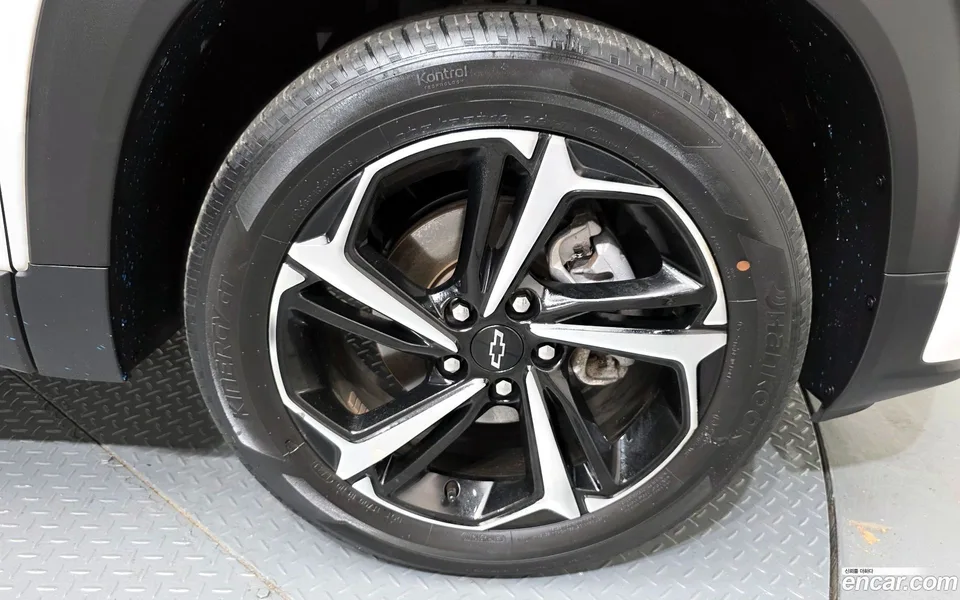 Chevrolet Trailblazer 1.3 2WD 2023 — миниатюра 2