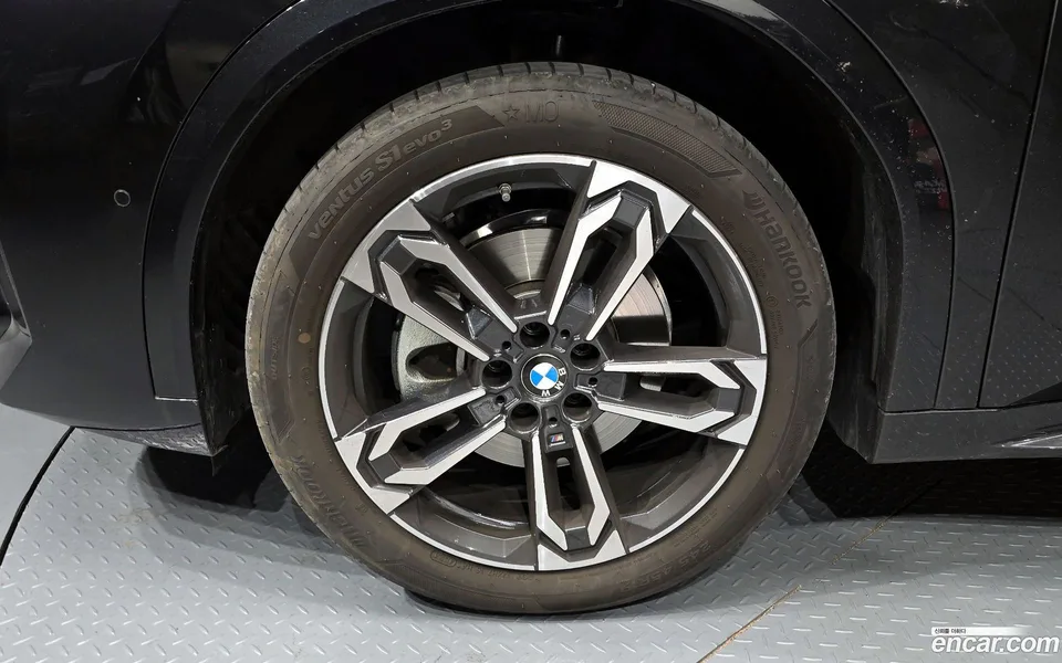 BMW X2 xDrive20i M 2025 — миниатюра 2