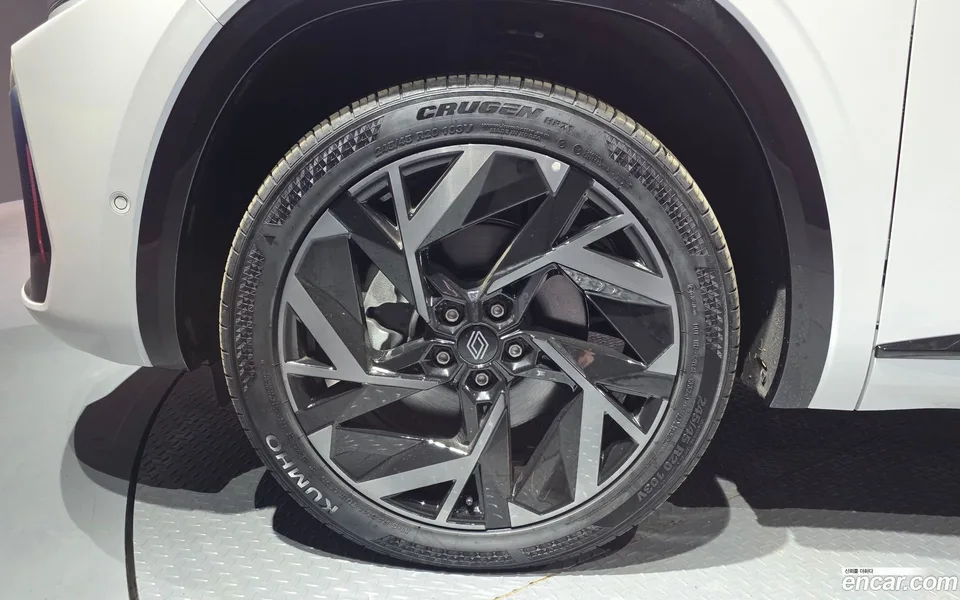 Renault Samsung Grand Koleos 1.5 E-TECH 2WD 2024 — миниатюра 2