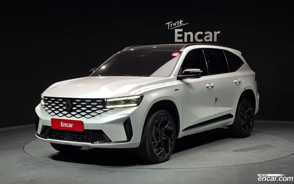Renault Samsung Grand Koleos 1.5 E-TECH 2WD 2024 — фото 1, купить с доставкой в Москву